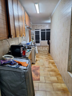 Image 8 - 1021618
