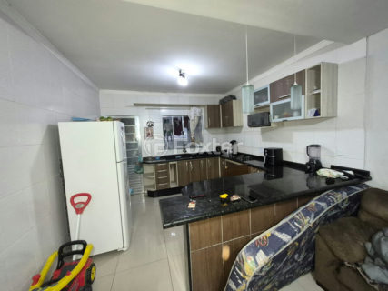 Image 7 - 1021684