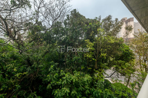 Image 8 - 1021689