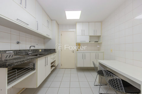 Image 41 - 1021709