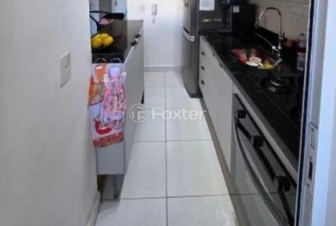 Image 7 - 1021743