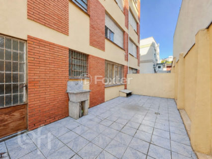 Image 8 - 1021812