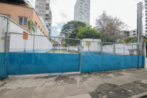 Image 2 - 1021835