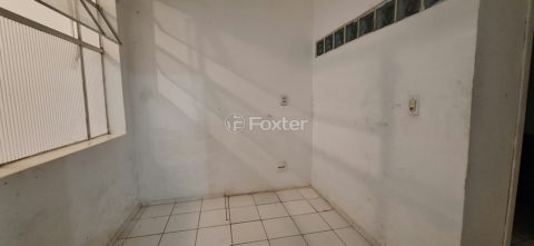 Image 11 - 1021851