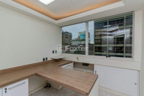 Image 7 - 1021858