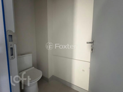 Image 7 - 1021875