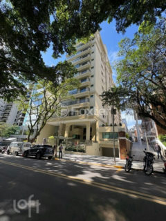 Image 20 - 1021875