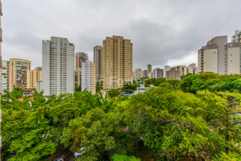 Image 22 - 1021925