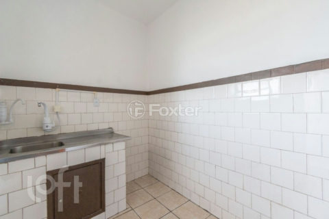 Image 3 - 1021992
