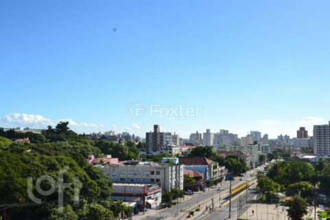 Image 21 - 1022045
