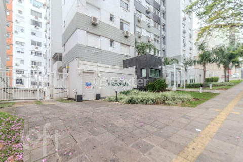 Image 37 - 1022187