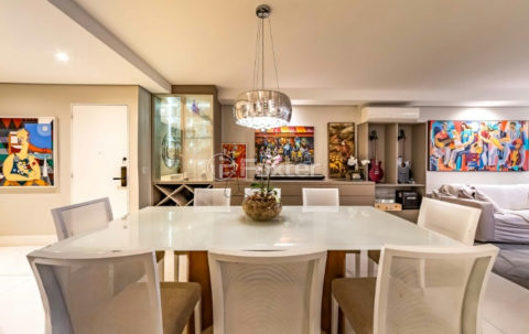 Image 4 - 1022250