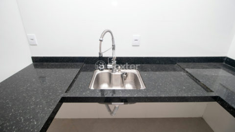 Image 37 - 1022264