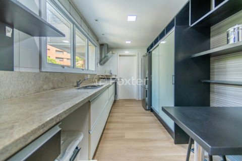 Image 33 - 1022415