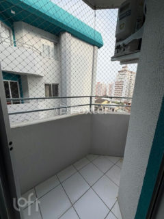 Image 19 - 1022575