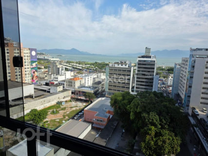 Image 17 - 1022774