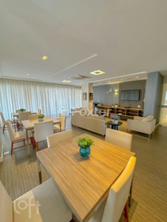 Image 7 - 1022777