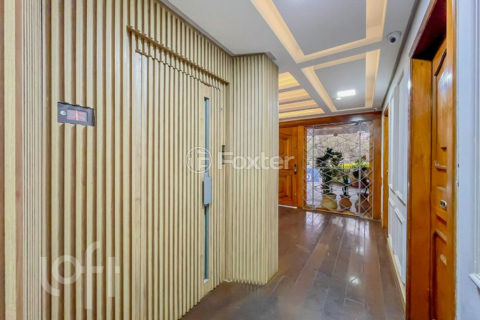 Image 17 - 1022798