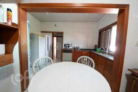 Image 23 - 1023110