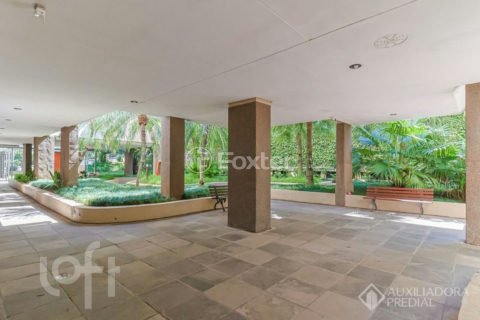 Image 70 - 1023124