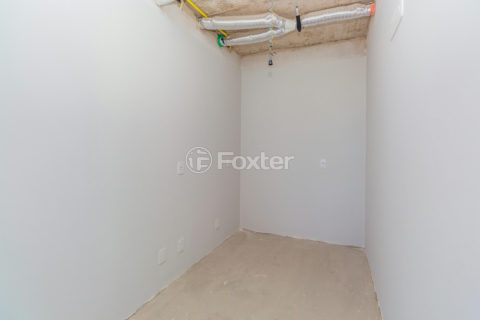 Image 30 - 1023240