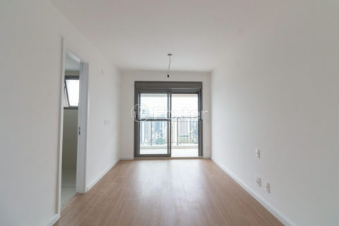 Image 8 - 1023269