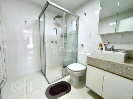 Image 14 - 1023293