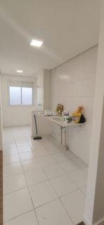 Image 4 - 1023358