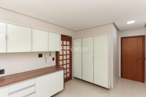 Image 30 - 1023367