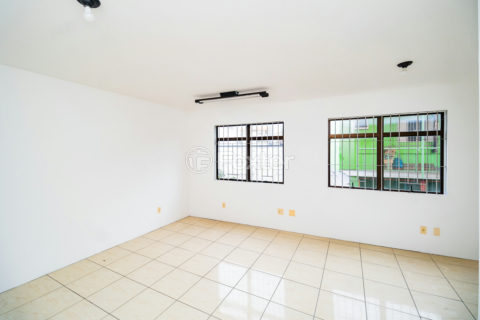 Image 3 - 1023372