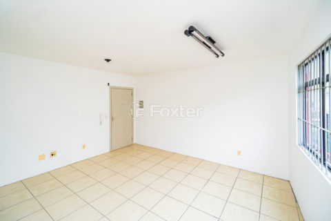 Image 6 - 1023372