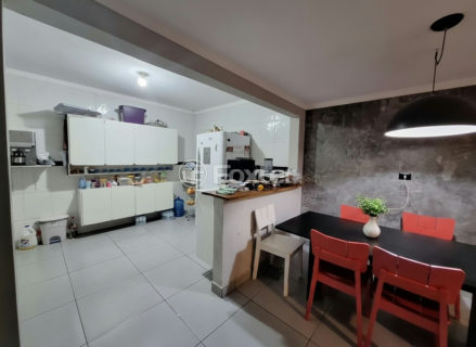 Image 4 - 1023425