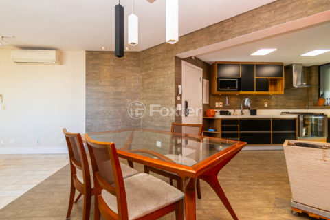 Image 7 - 1023483