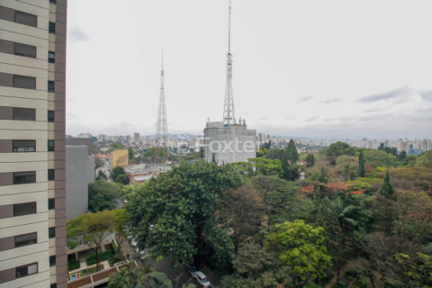 Image 13 - 1023501