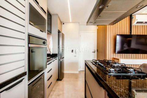 Image 35 - 1023632