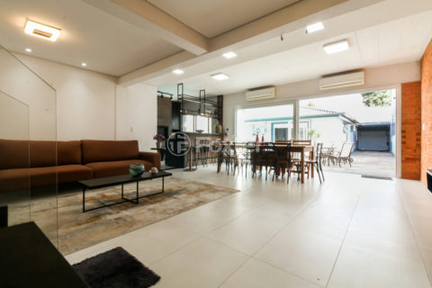 Image 23 - 1023673