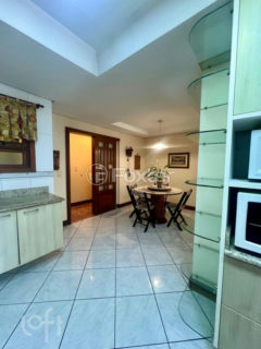 Image 7 - 1023714