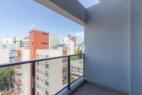 Image 4 - 1023733