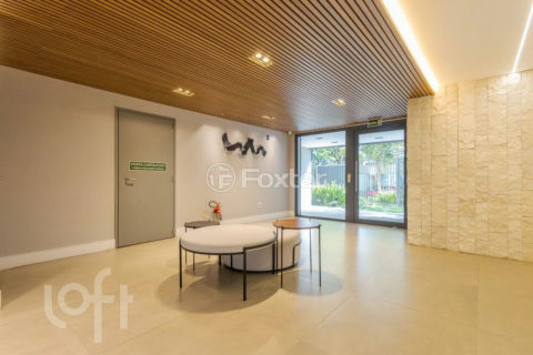Image 21 - 1023733