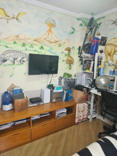 Image 11 - 1023742