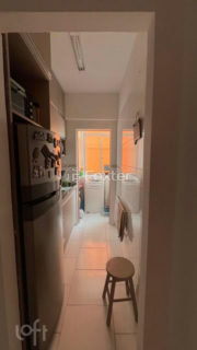 Image 39 - 1023756