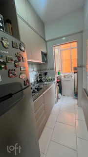 Image 34 - 1023756
