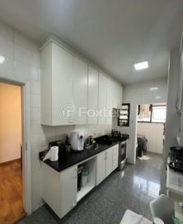 Image 5 - 1023786