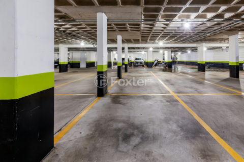 Image 33 - 1023822