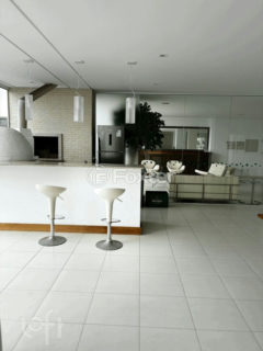 Image 43 - 1023850