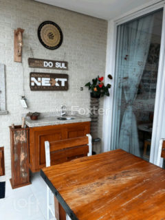 Image 33 - 1023850