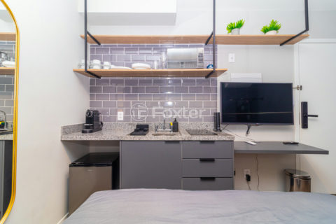 Image 7 - 1023900