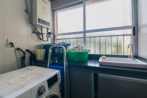 Image 20 - 1023903