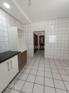 Image 4 - 1023919