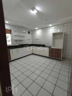 Image 23 - 1023919